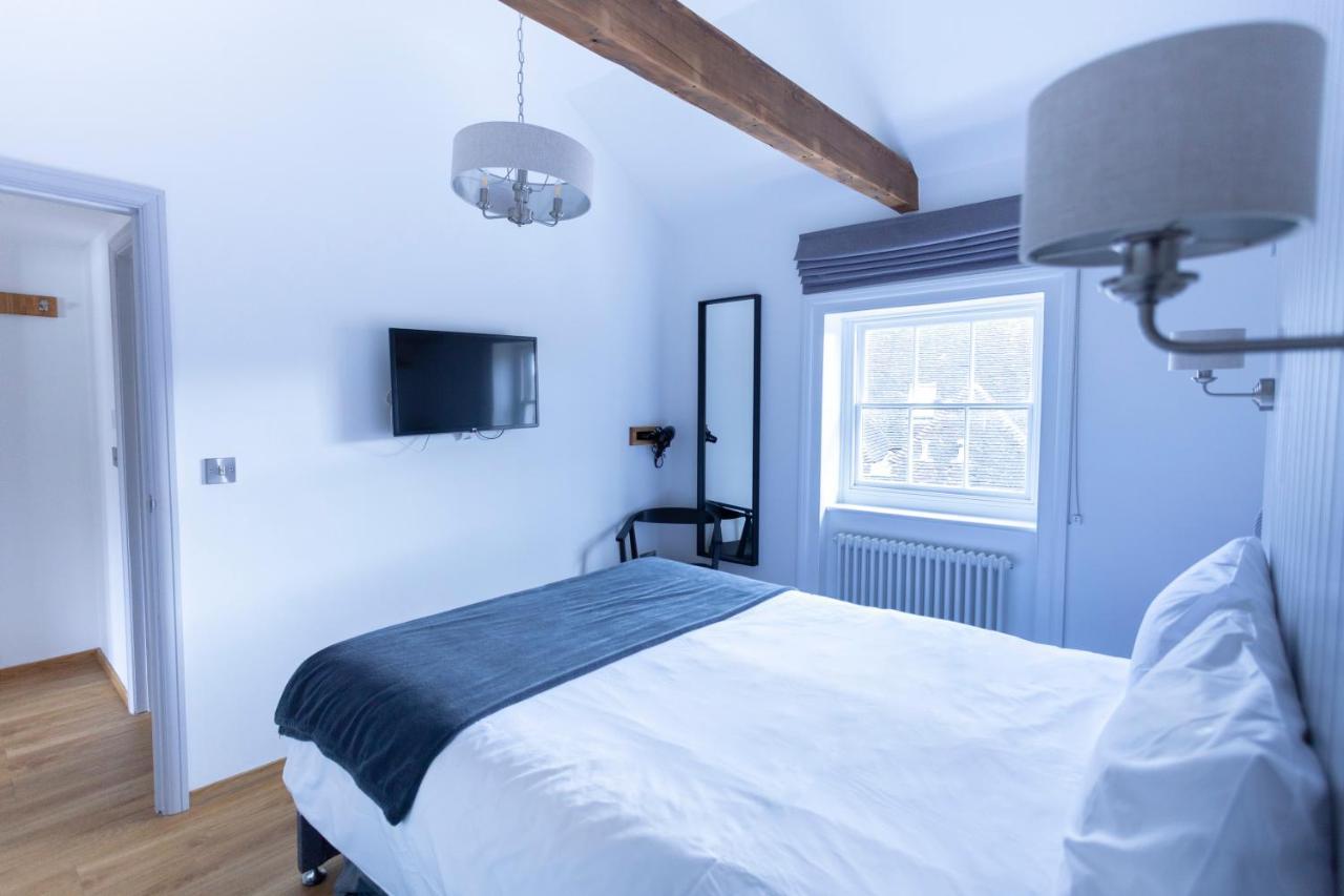 Apartment 6 At Number 8: City Centre, 1 Bedroom, Sofa Bed In Lounge Canterbury Eksteriør billede